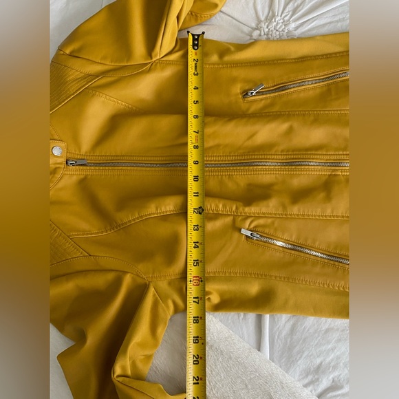 NWOT. Express Faux Leather Moto
Jacket, Sz L - Picture 6 of 10